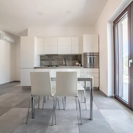 Casa Vacanze Signora Cinzia Torchiara Exterior photo